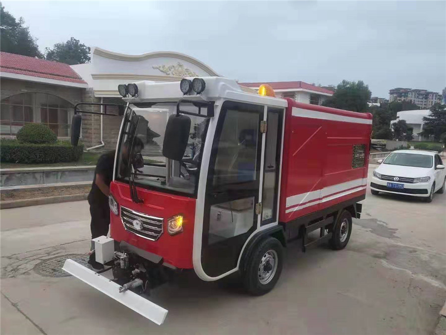 電動灑水車 電動灑水車
